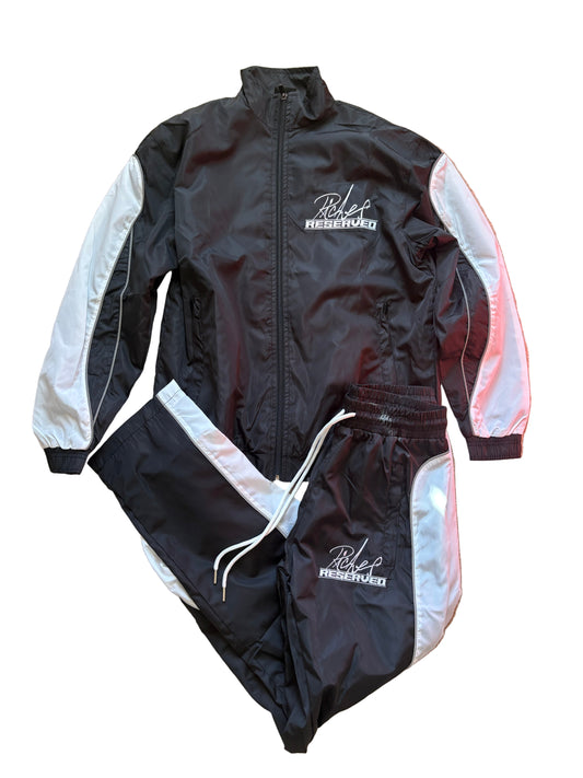 Black Riches Retro Set